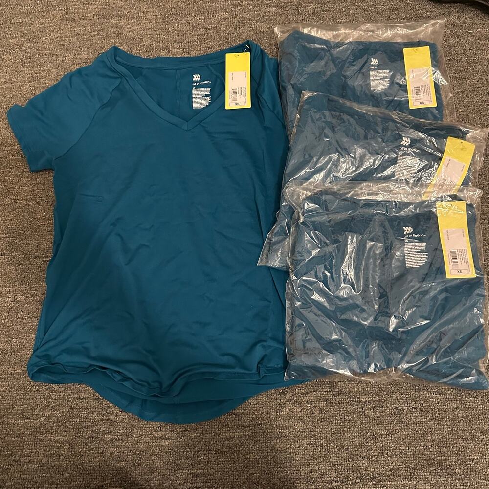 4 teal All in Motion activewear t-shirt v-neckline and short sleeves size XS